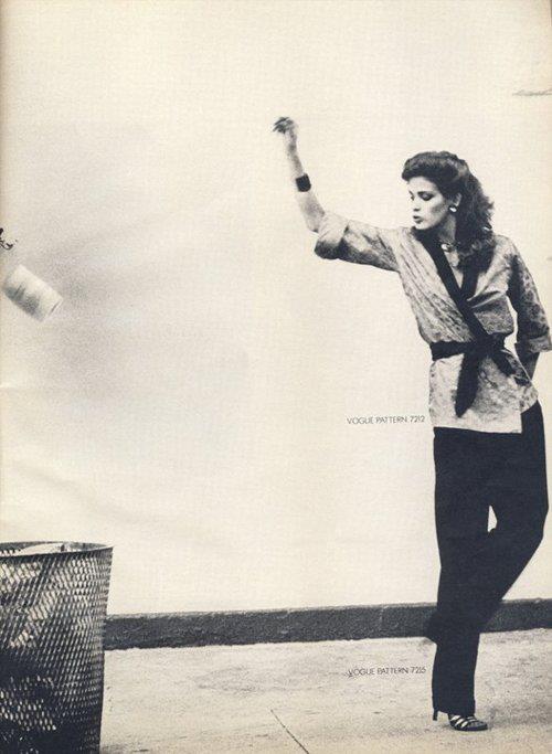 Gia Carangi for 1978 November Vogue US. Vogue Patterns, Andrea Blanch photographer.
Bob Fink hair, Alberto Fava makeup.