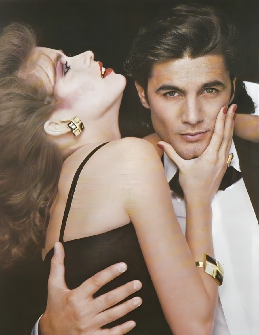Gia Carangi and Eric Milo for Christian Dior. Vogue Paris March 1980.